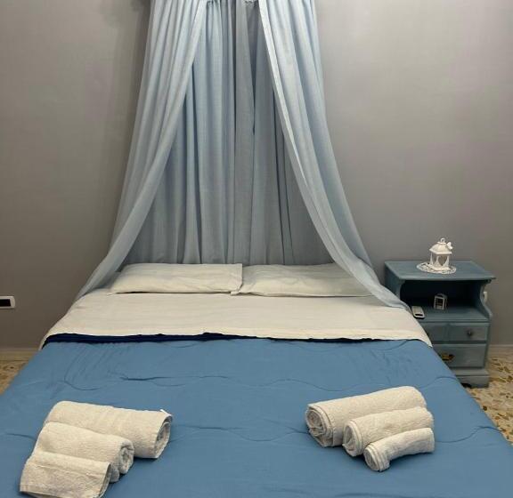 اتاق راحتی سه تخته, Le Rève Apartment