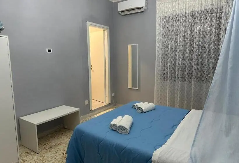اتاق راحتی سه تخته, Le Rève Apartment
