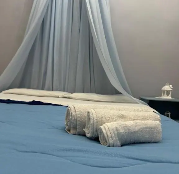 اتاق راحتی سه تخته, Le Rève Apartment