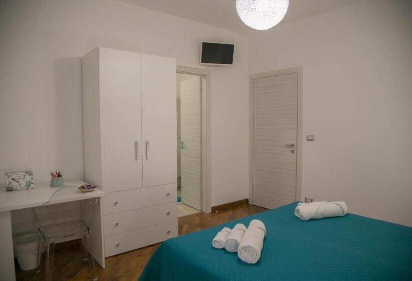 اتاق لوکس با وان آب گرم, Luna D Arte