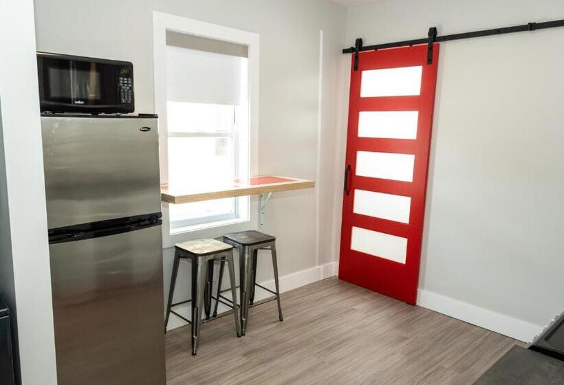 デラックススイート, Morel Executive Suites