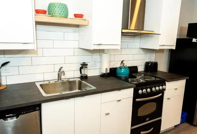 スイート, Morel Executive Suites