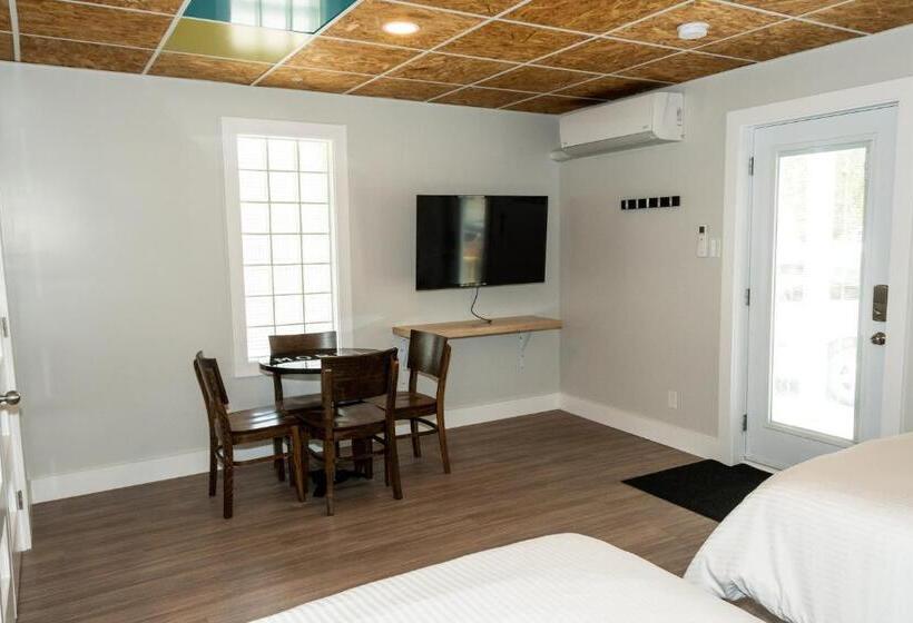 スイート, Morel Executive Suites