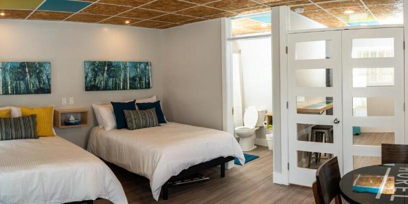 スイート, Morel Executive Suites