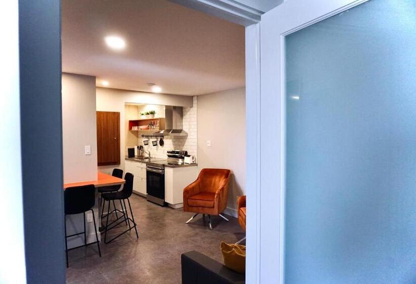 エクゼクティブスイート, Morel Executive Suites