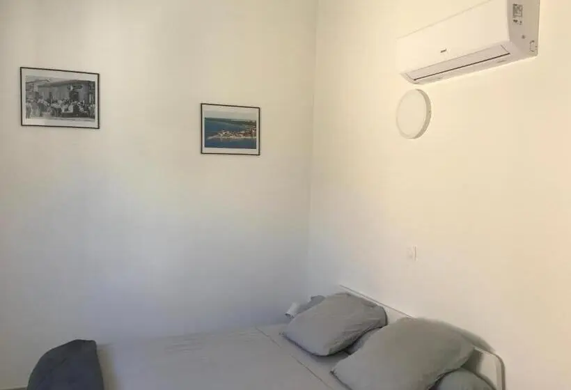スタンダードルーム, Beach House