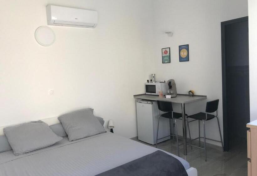 スタンダードルーム, Beach House