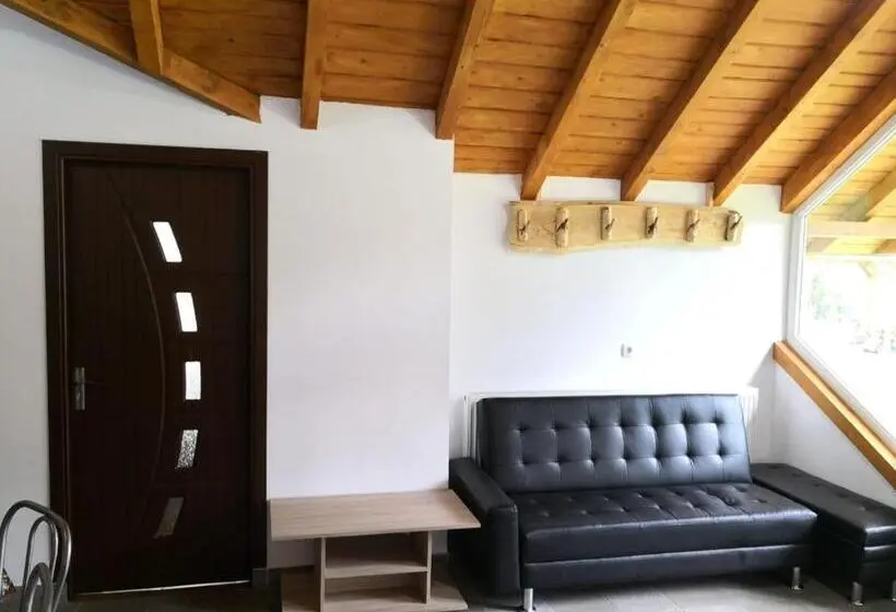 ４ベッドルームハウス, Casa De Vacanta Aurelia