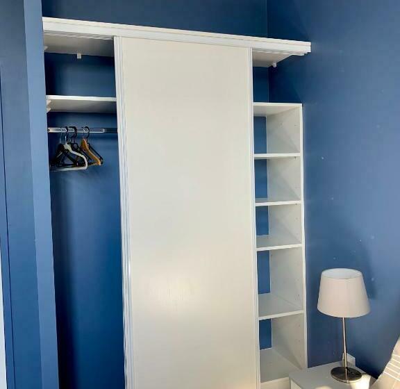 غرفة قياسية, Le Rayon De Soleil