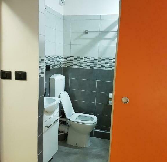 StandaardKamer, Nik Rooms