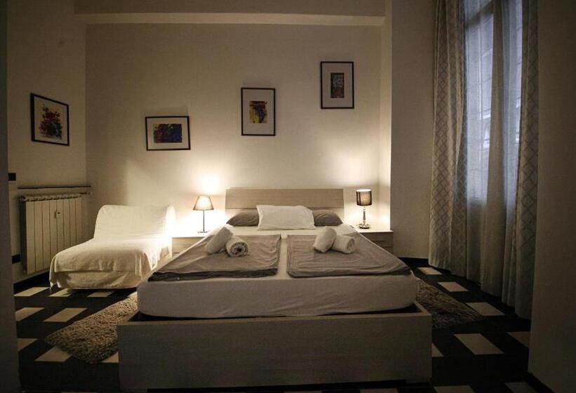 StandaardKamer, Nik Rooms