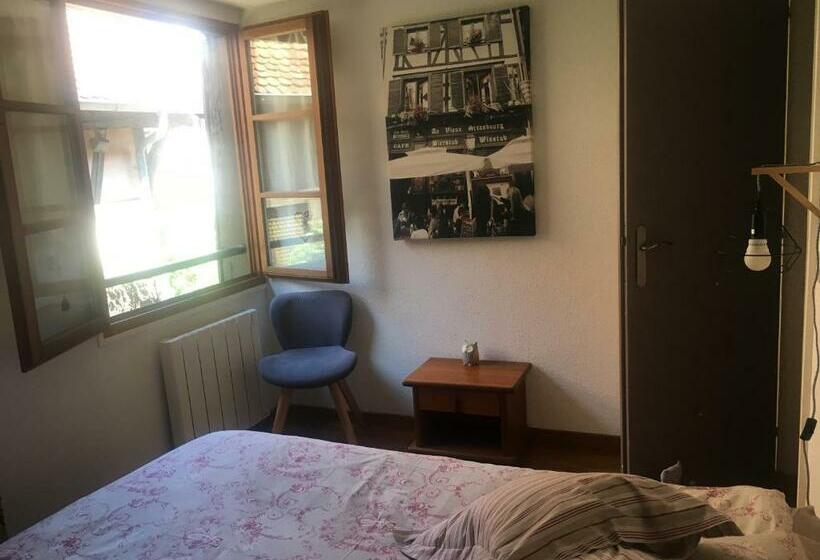 منزل غرفة نوم واحدة, Au Merlenchanteur