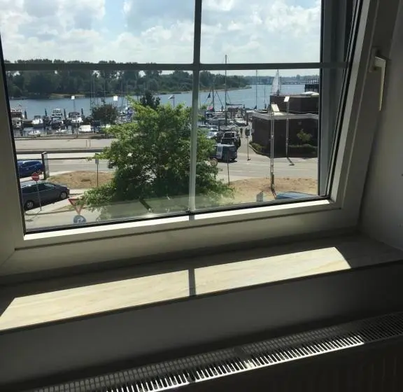 اتاق استاندارد با چشم‌انداز رودخانه, Ostsee Hotel Travemünde