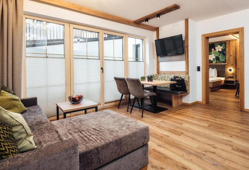 آپارتمان 2 خوابه, Alpenheimat Laurschhof