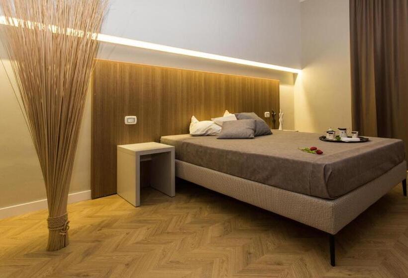 مجموعه ویستا شهر, Le Affacciate Bruzie Home Guest House