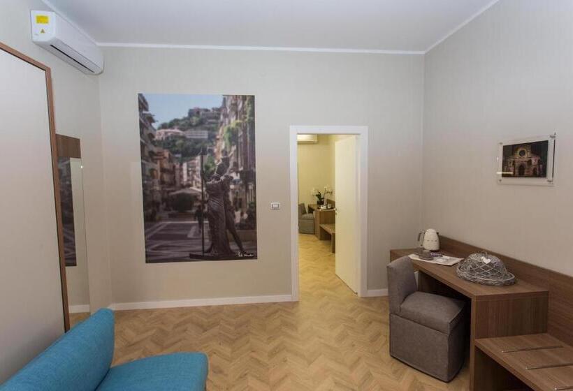 مجموعه ویستا شهر, Le Affacciate Bruzie Home Guest House