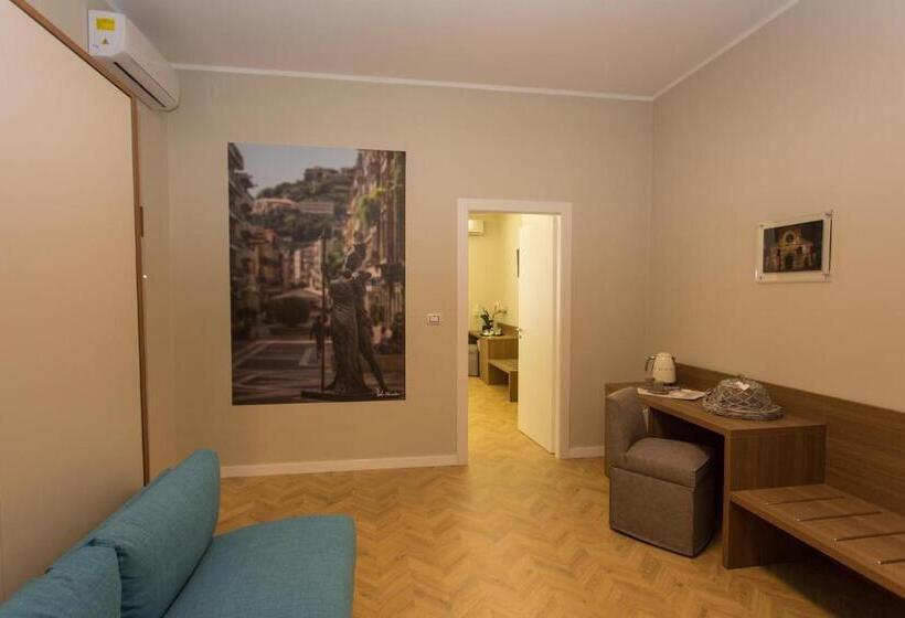 مجموعه ویستا شهر, Le Affacciate Bruzie Home Guest House