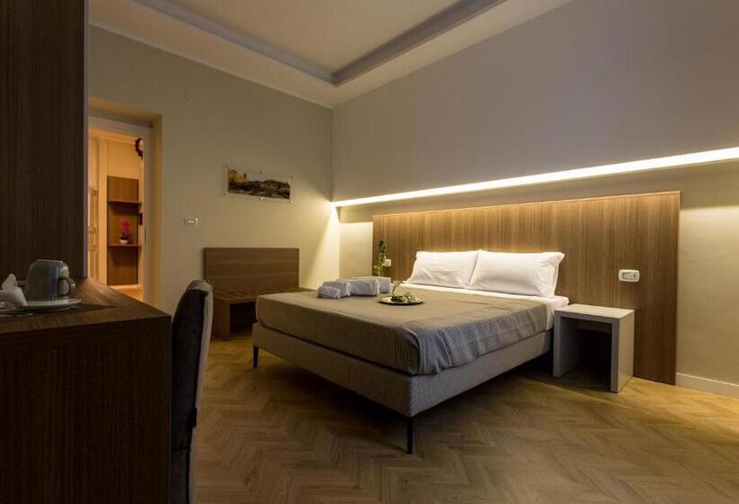 سوییت جونیور با بالکن, Le Affacciate Bruzie Home Guest House