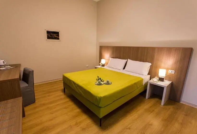 سوئیت جونیور خانوادگی, Le Affacciate Bruzie Home Guest House