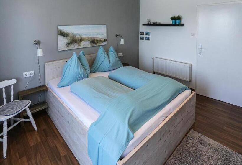 이코노미 룸, Pension Villa Louise