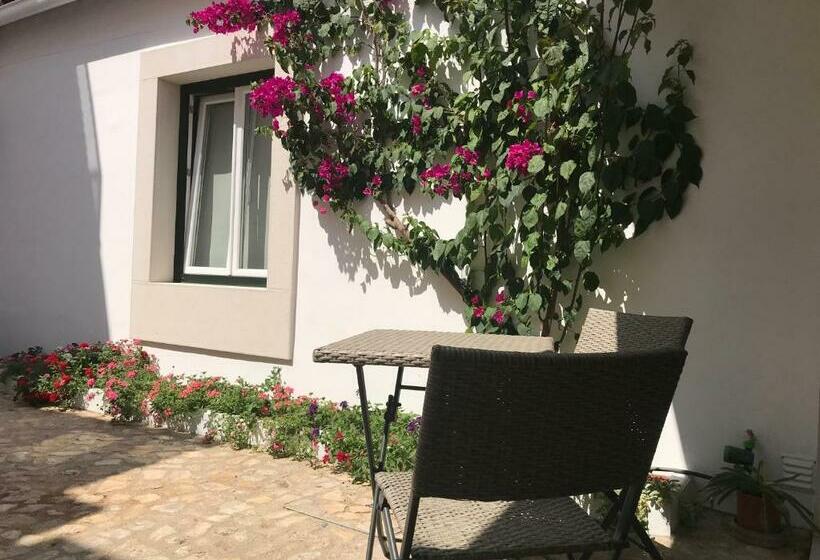 Дом 1 Спальня, A Gosto