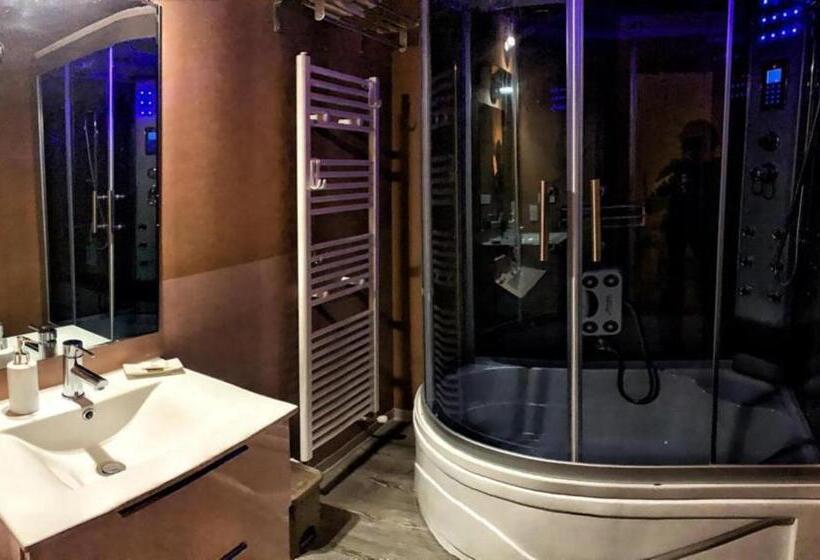 اتاق لوکس, Dimora Nettare