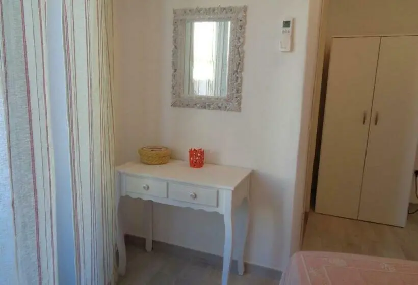 スタンダードルーム, Sardinia Holiday B&b Spargi