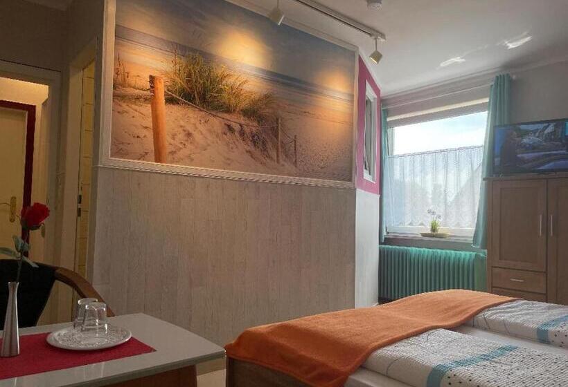 اتاق راحتی, Kenny & Henry