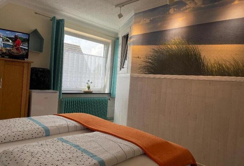 اتاق راحتی, Kenny & Henry