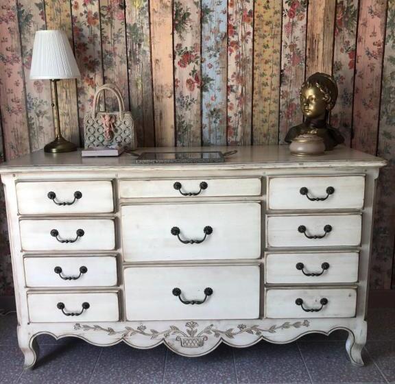 디럭스 룸, Les Intérieurs D Angèle