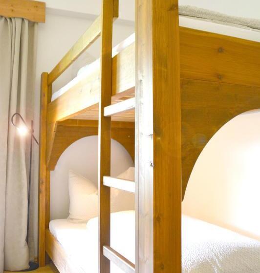 חדר משפחתי, Pension Almhof Baumgarten