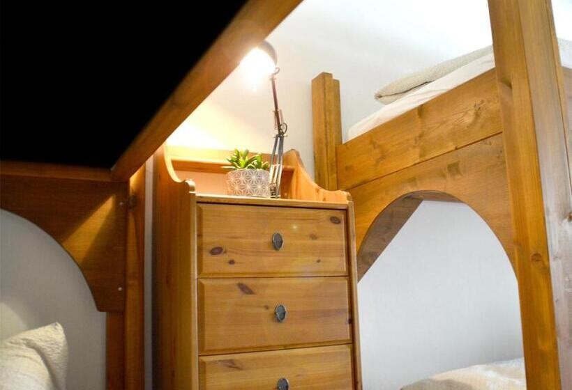 חדר משפחתי, Pension Almhof Baumgarten