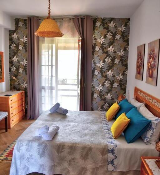 Quarto Estandar com Sacada, Simo Amour