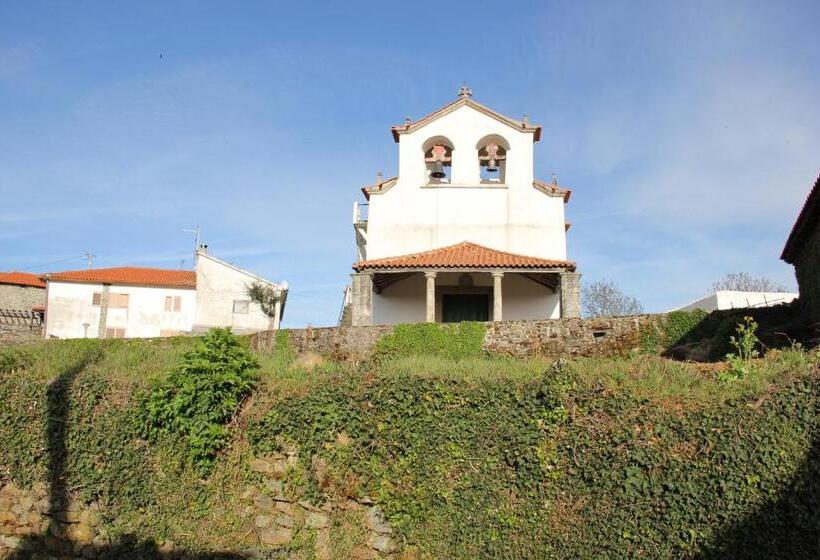 Дом 2 Спальни, Casa Da Barriada I
