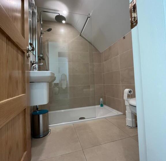 Triple Room Sea View, Old Irish Farmhouse