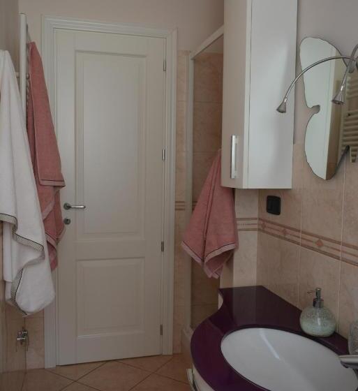 バス共有のスタンダードルーム, Ilgirasole B&b