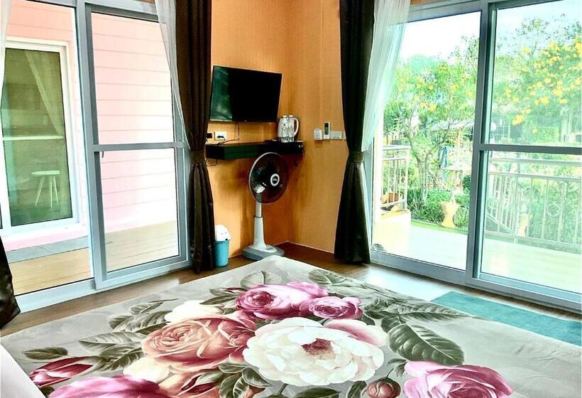 スイート（家族用）, Ban Ing Suan