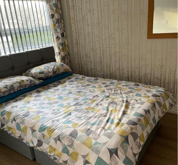 Quarto Estandar, Chateau Julie