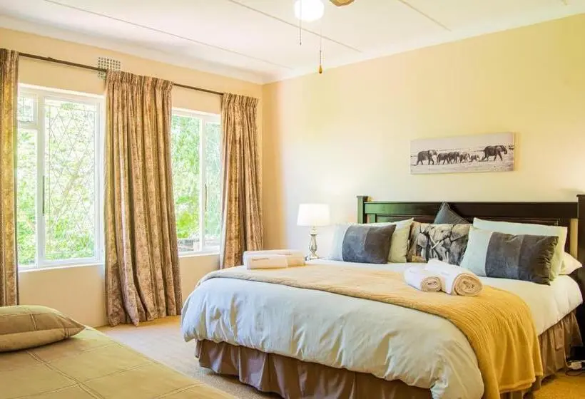 キングサイズベッドのデラックススイート, Dunroamin Bed And Breakfast