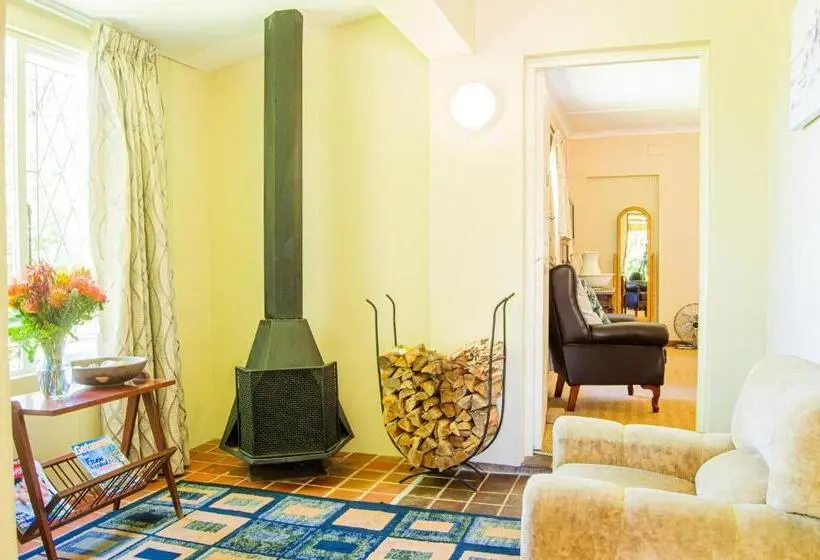 デラックスルーム, Dunroamin Bed And Breakfast