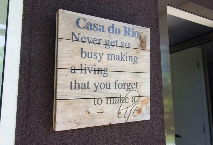 标准平房, Casa Do Rio