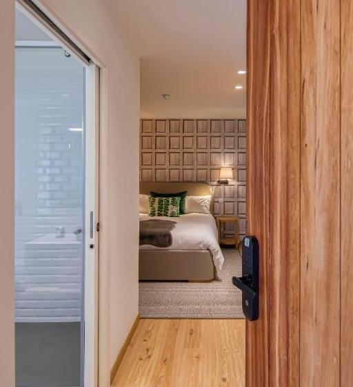 带阳台套房, Casa Do Rio