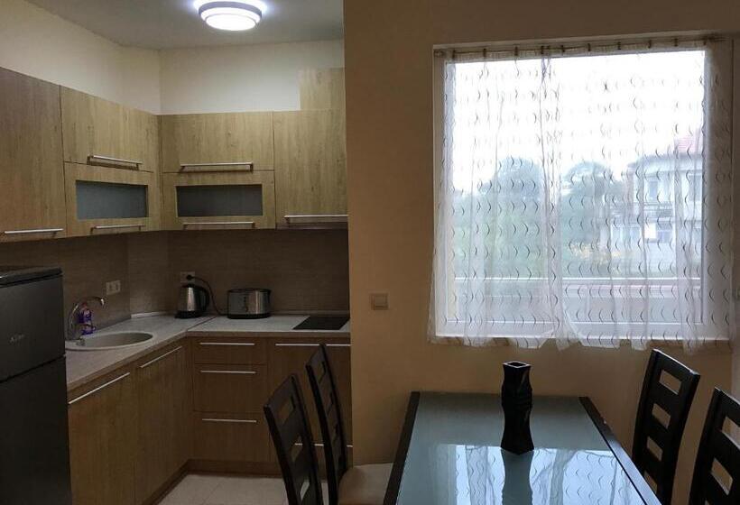 패밀리 스위트, Byala Residence Apartments