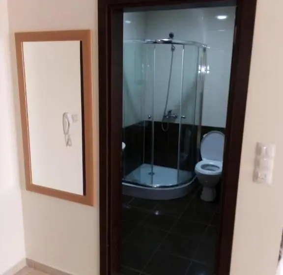 Deluxe Neljän Hengen Huone, Byala Residence Apartments