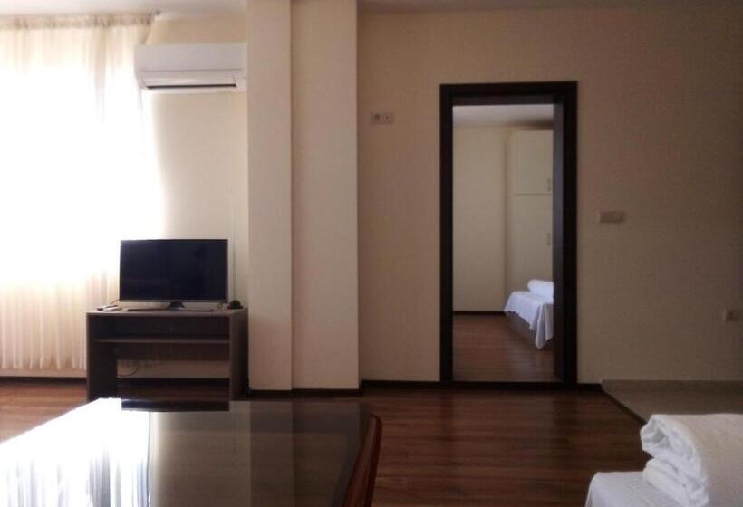 디럭스 4인 룸, Byala Residence Apartments