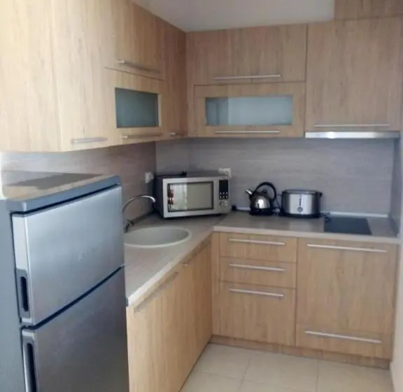 Deluxe Neljän Hengen Huone, Byala Residence Apartments