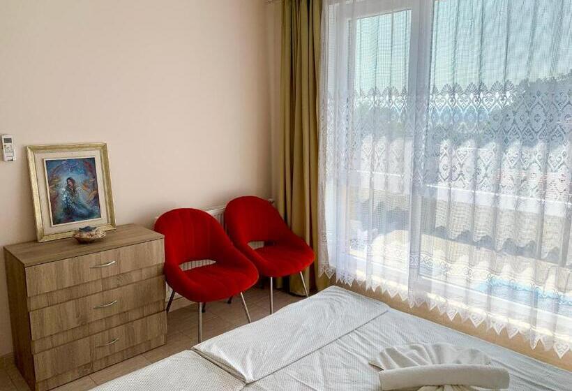 디럭스 룸, Byala Residence Apartments