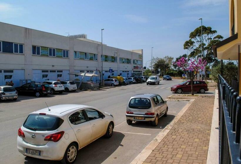 חדר דלוקס, Underground 22