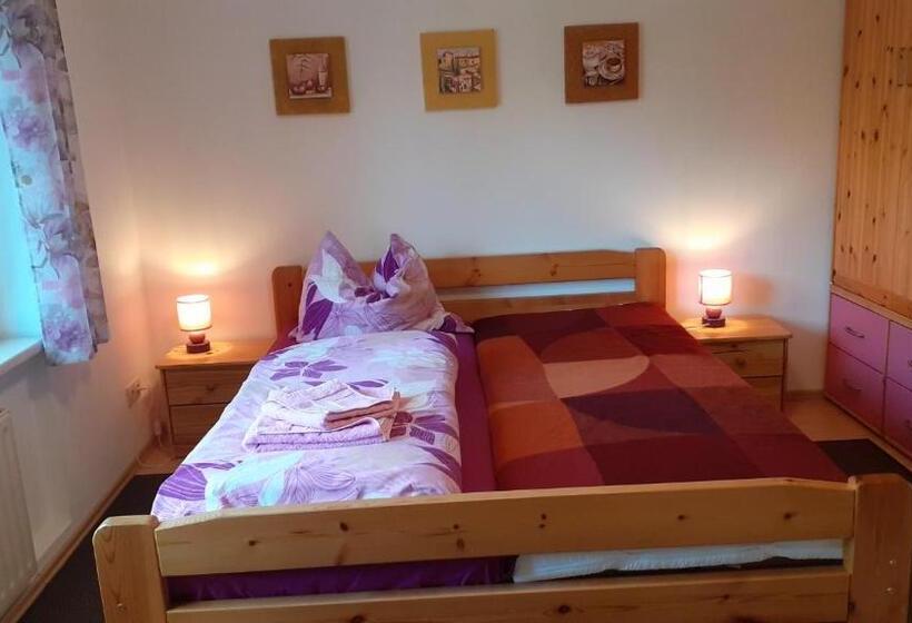 スタンダードルーム, Pension Am Schloß