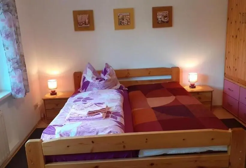 スタンダードルーム, Pension Am Schloß